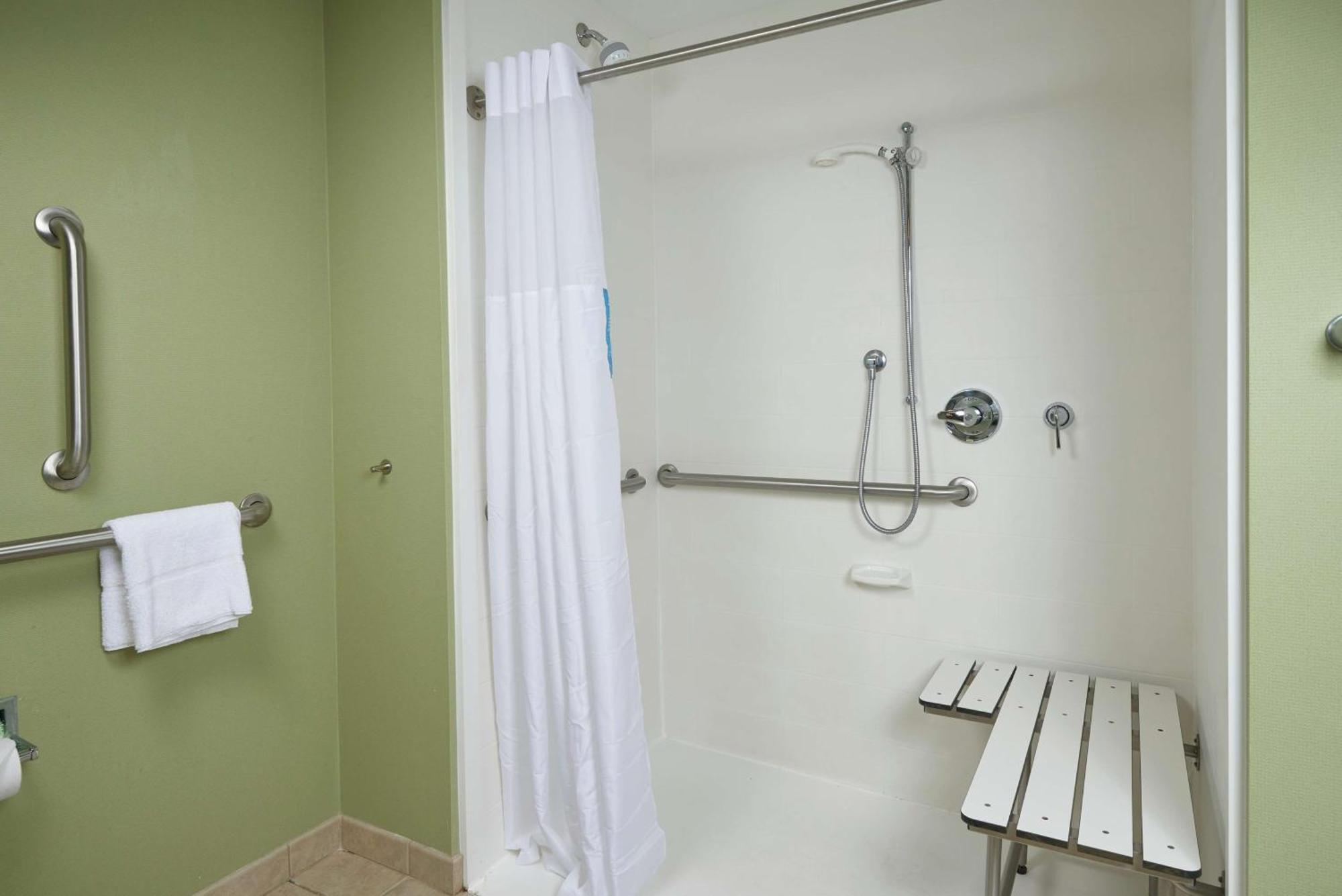 Hampton Inn Bermuda Run / Advance Exterior foto