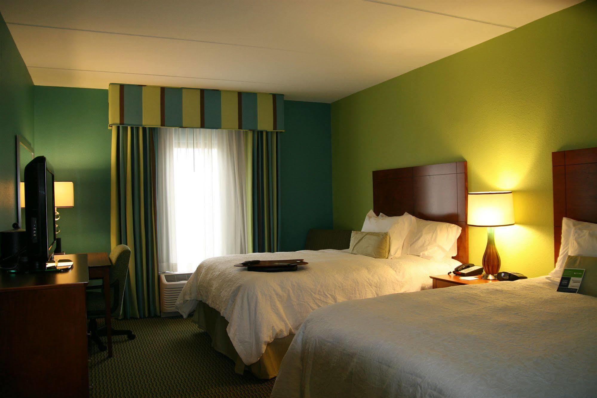 Hampton Inn Bermuda Run / Advance Zimmer foto